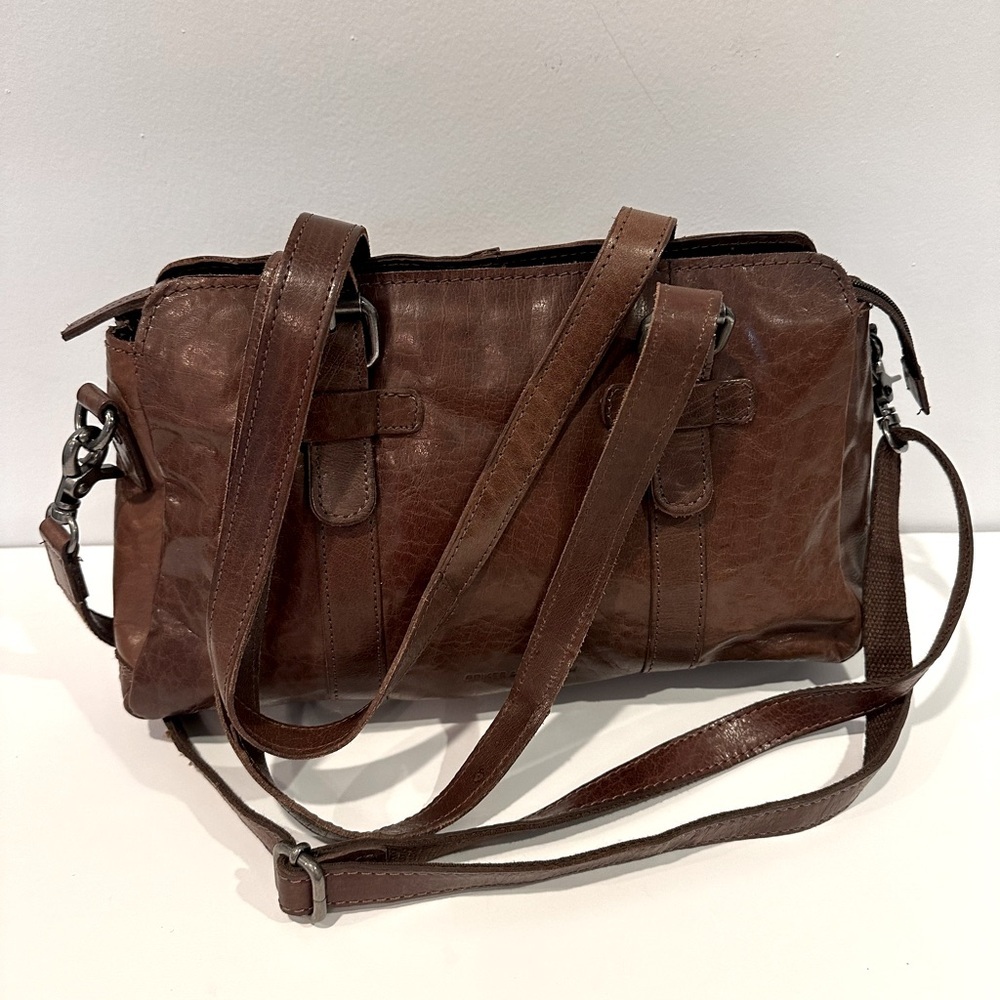 Spikes & Sparrow Women's Oklaoma Shoulder Bag